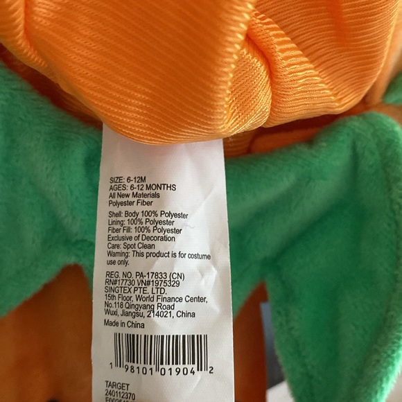 Pumpkin pullover costume - Picture 3 of 8